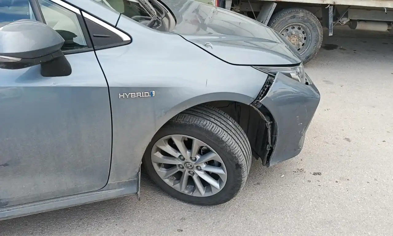 burdurda-pes-pese-motosiklet-kazalari-2-surucu-yaralandi