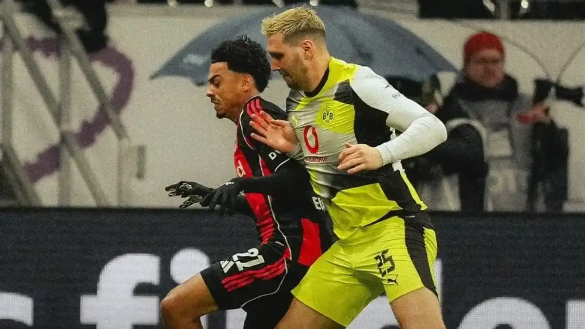 bundesligada-gol-duellosu-frankurt-ile-dortmund-3-3-berabere-kaldi