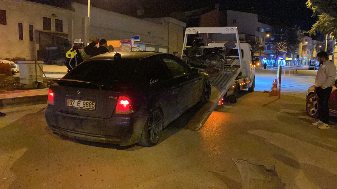 burdurda-kaza-motosiklet-surucusu-yaralandi