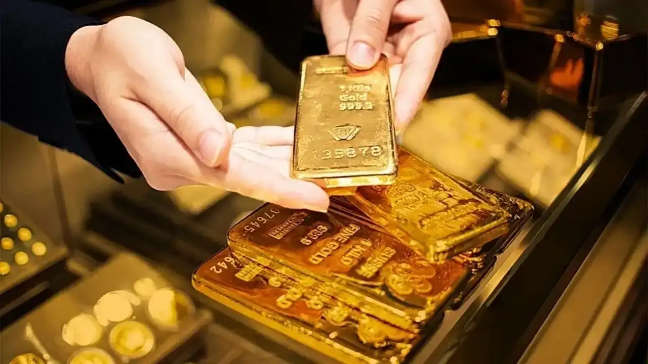 altin-zirveye-kosuyor-gram-altin-7-bin-tlye-yaklasti