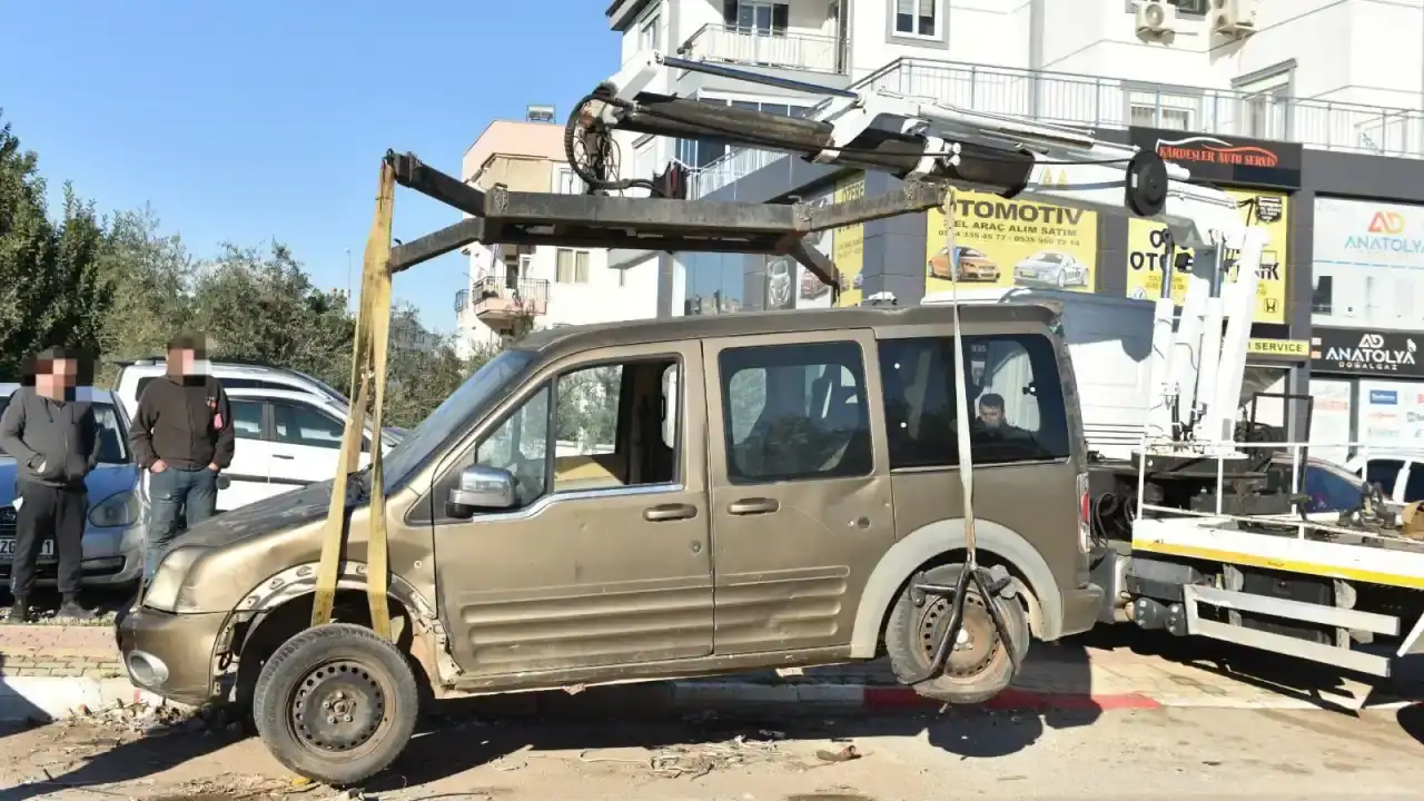 kepezde-hurda-araclara-gecit-yok