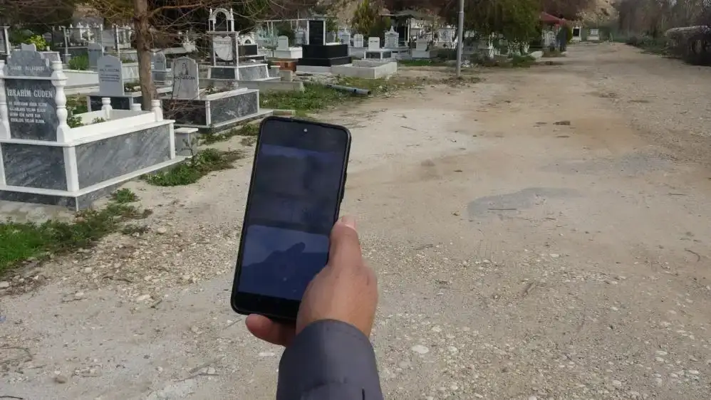 zeytinkoyde-uyusturucu-saticilari-mezarliga-sigindi-mahalleli-ayaklandi