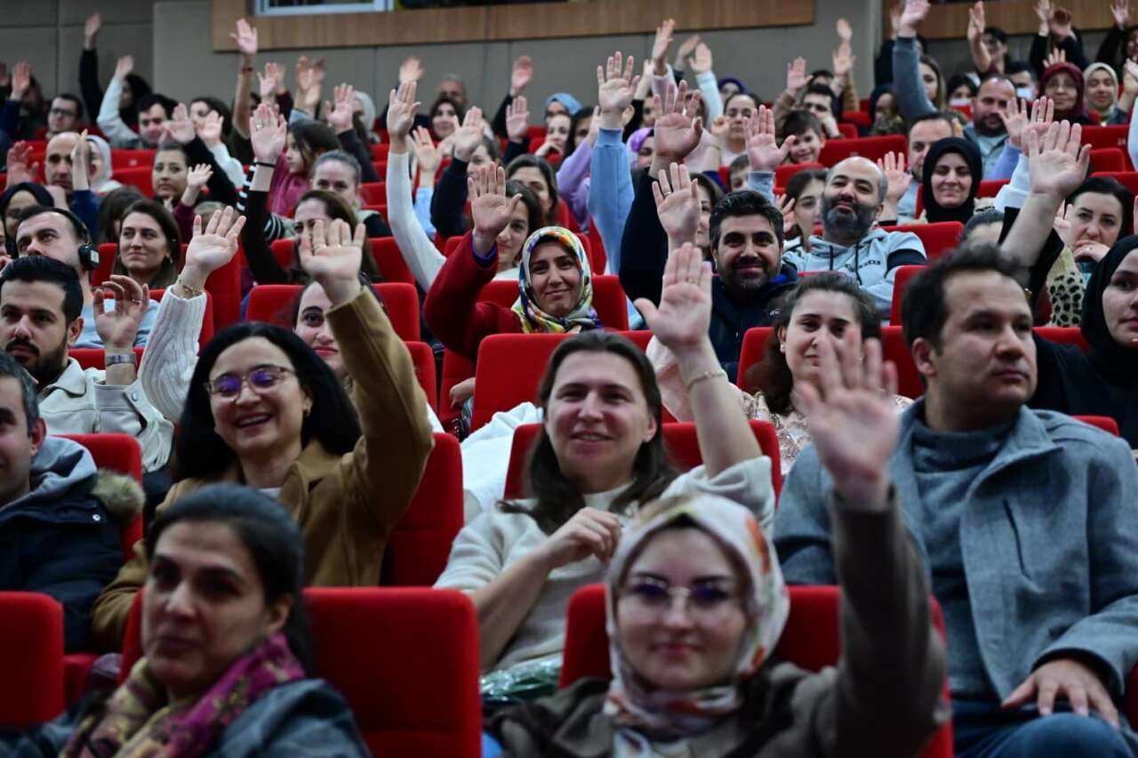 etkili-iletisimin-sifreleri-kepezde-anlatildi