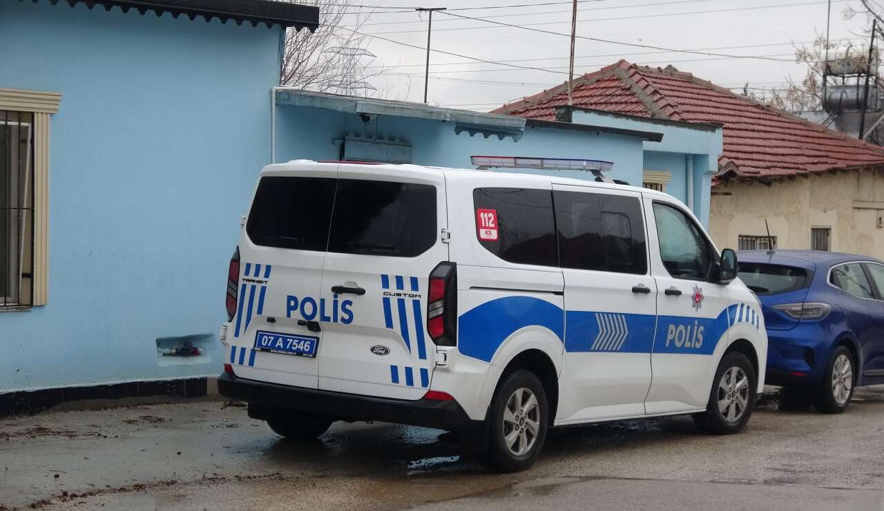 kepezde-sessiz-olum-30-yasindaki-erhan-a