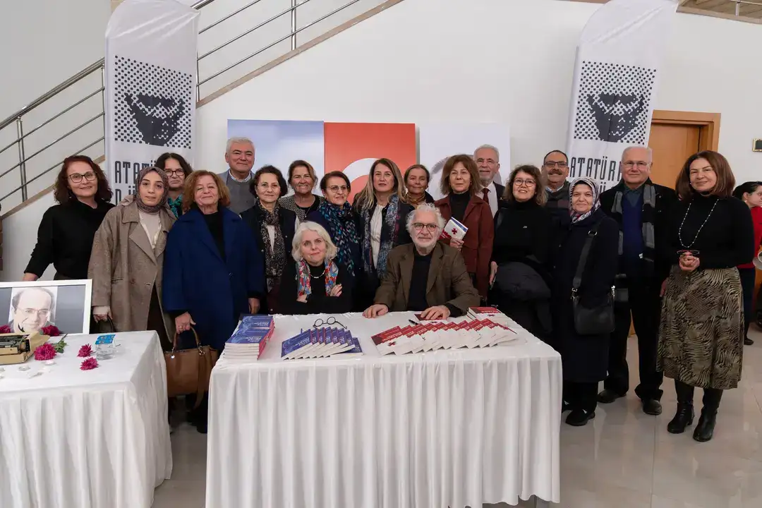 manavgatlilar-ugur-mumcuyu-edip-akbayram-sarkilariyla-andi