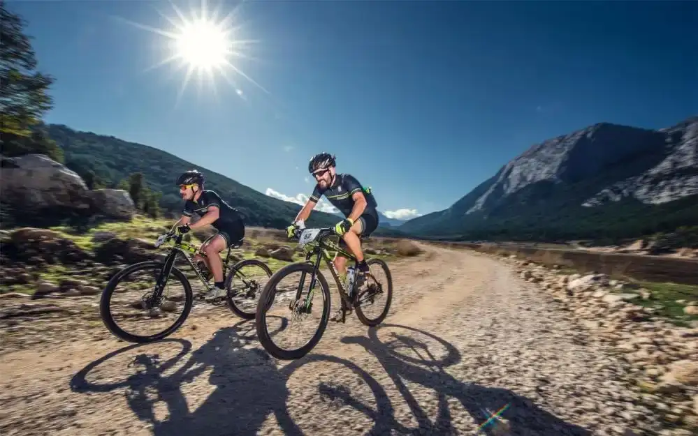 dunyada-antalyada-turizm-merkezi-oldu-kemer-2026nin-parlayan-destinasyonu