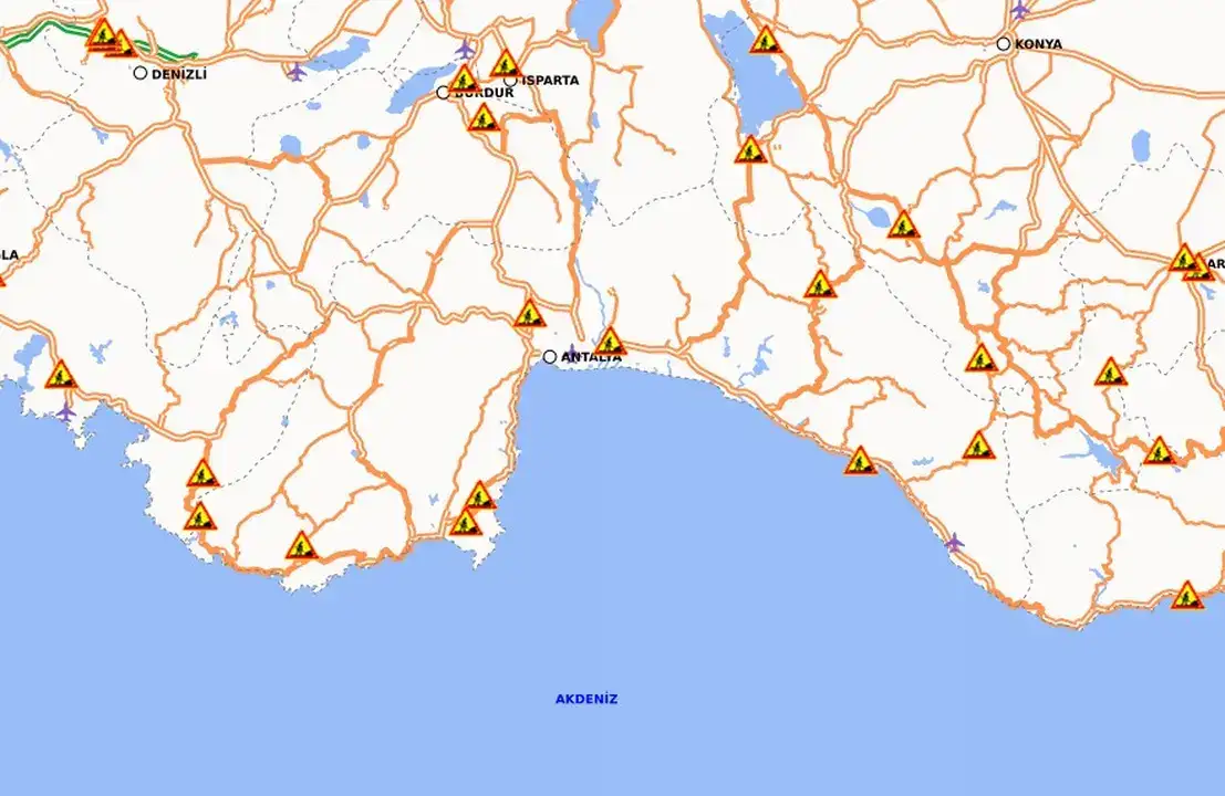 alanya-kocayatak-kavsagina-dikkat-calismalar-firtina-yagis-dinlemeden-suruyor