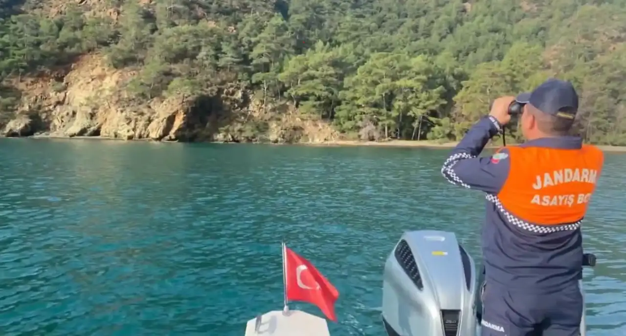 antalya-dahil-26-ilde-gocmen-kacakcilarina-iha-destekli-operasyon