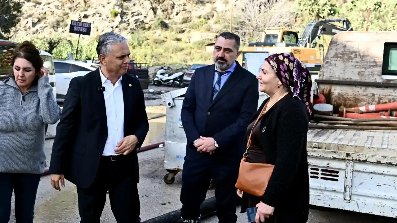 antalya-ermenekte-su-baskini-baskan-uysal-bolgeyi-inceledi