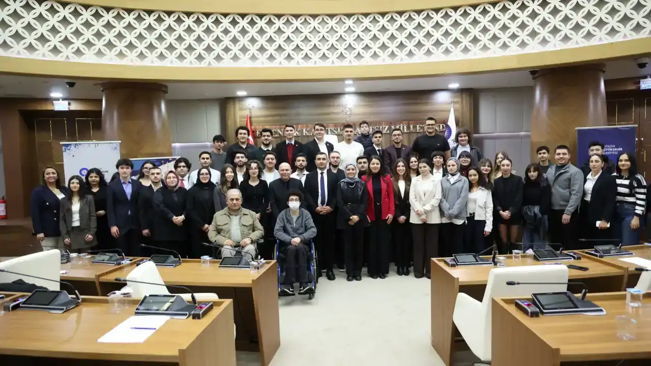 antalya-ve-mugla-arasinda-genclik-koprusu-kuruldu