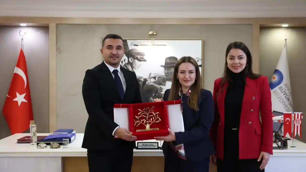 antalya-ve-mugla-arasinda-genclik-koprusu-kuruldu