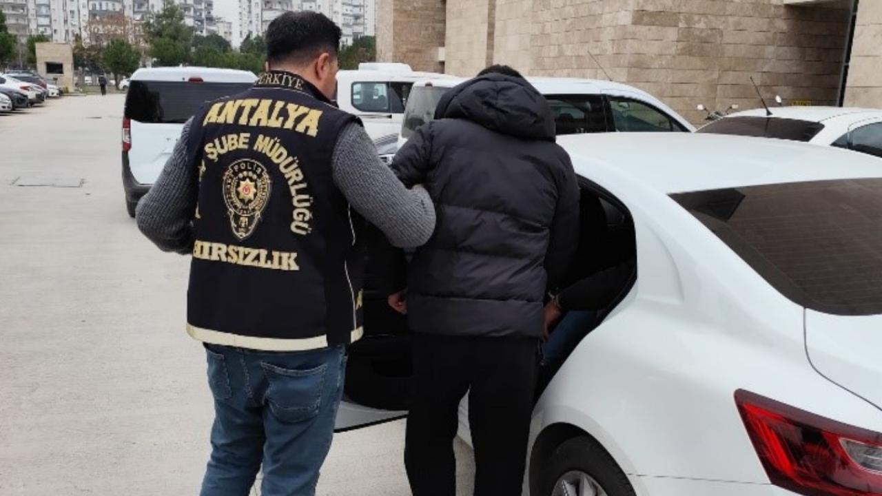 antalyada-suca-gecit-yok-son-14-gunde-502-tutuklama