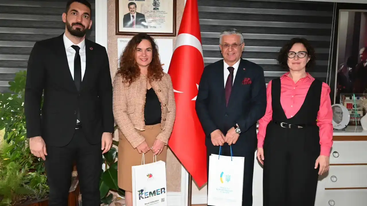 ukrayna-konsolosu-kuchmadan-kemere-ziyaret