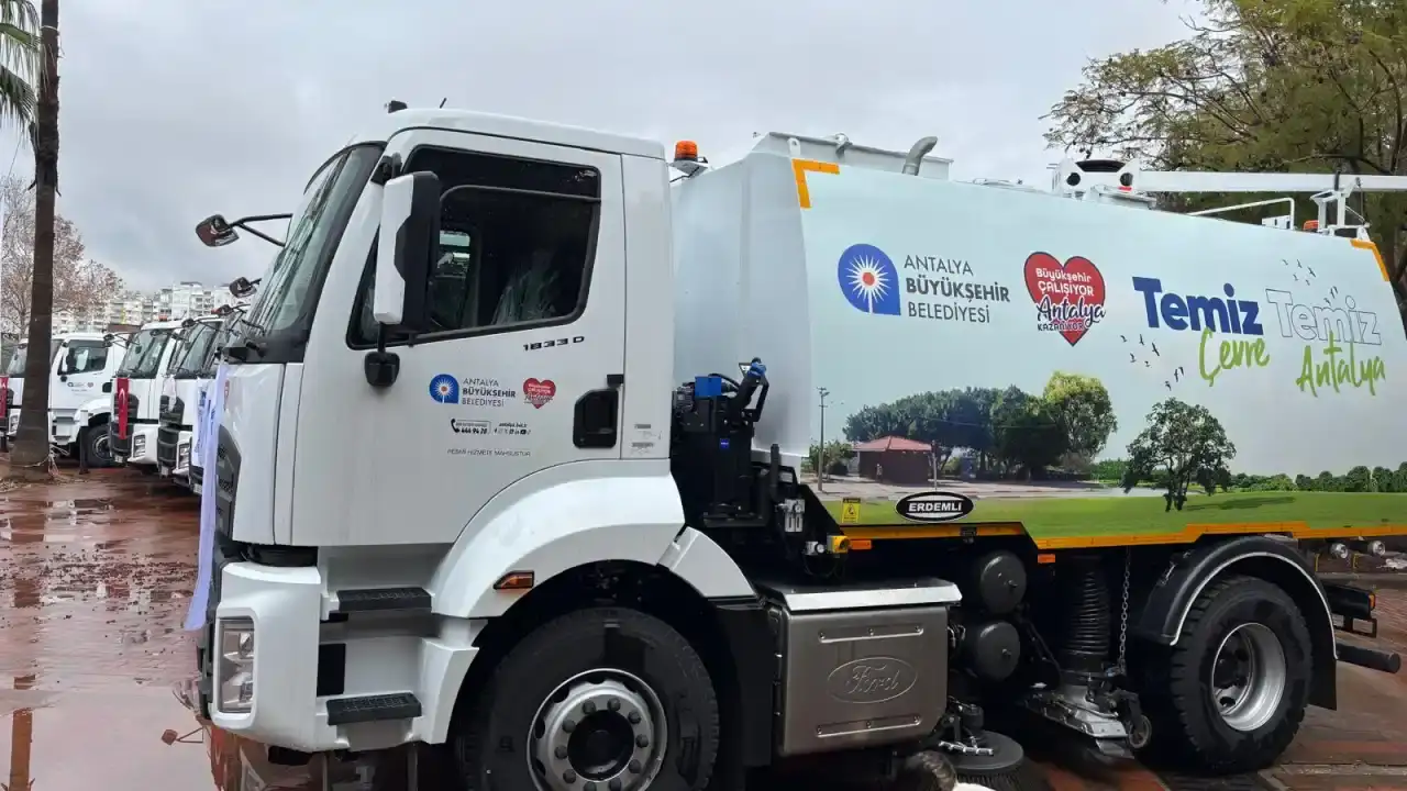 antalya-buyuksehirden-847-milyon-tllik-arac-filosu