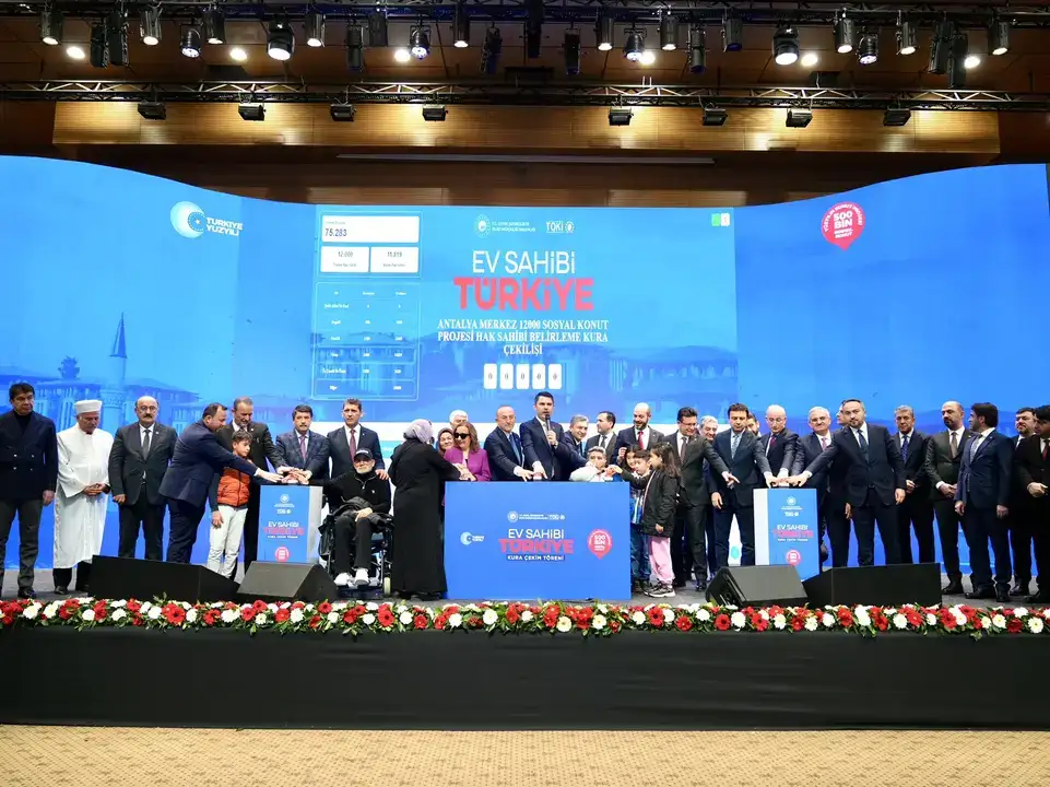 antalya-dahil-41-ilde-toki-kuralari-cekildi-sirada-hangi-sehirler-var