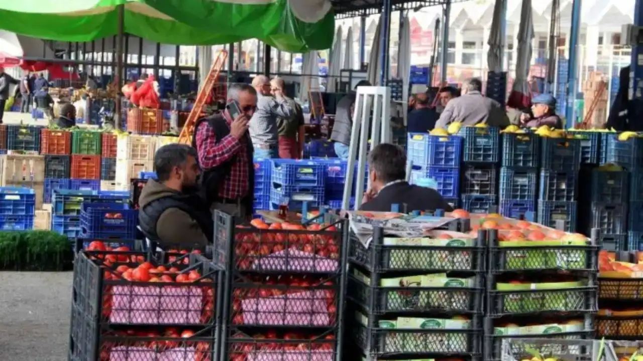 atb-ocak-ayi-toptanci-halindeki-fiyatlari-acikladi-miktar-dustu-fiyatlar-uctu