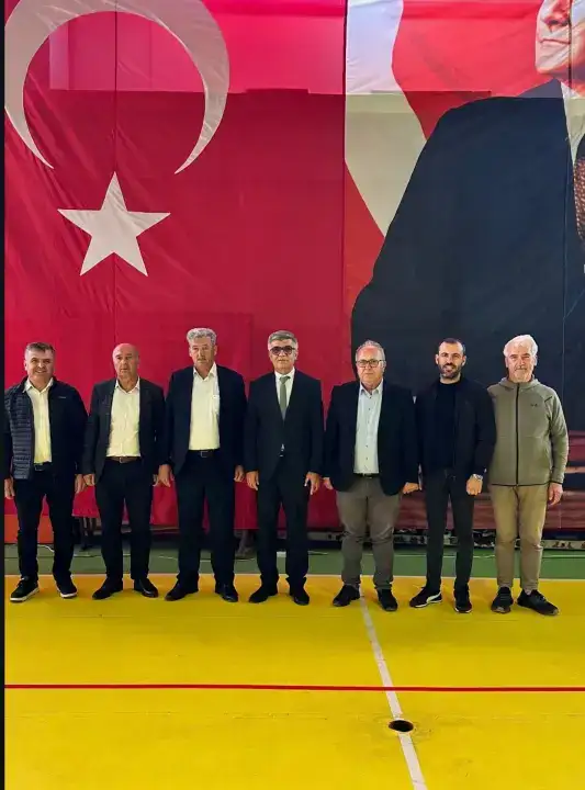 kasta-ulastirma-esnafi-ustaer-ile-devam-dedi