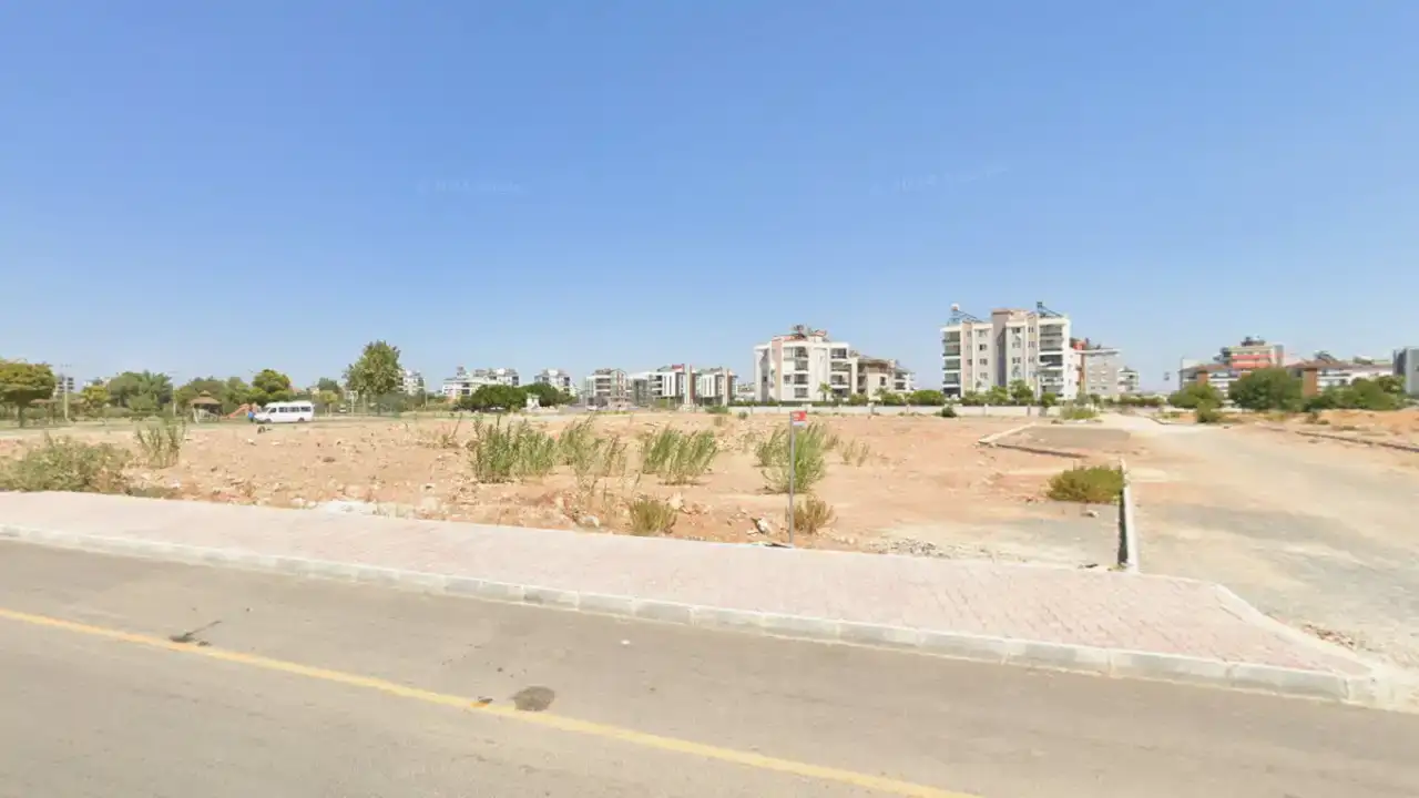 kepez-belediyesi-meclisinde-kritik-gun-spor-alani-10-yilligina-kiraya-verilecek