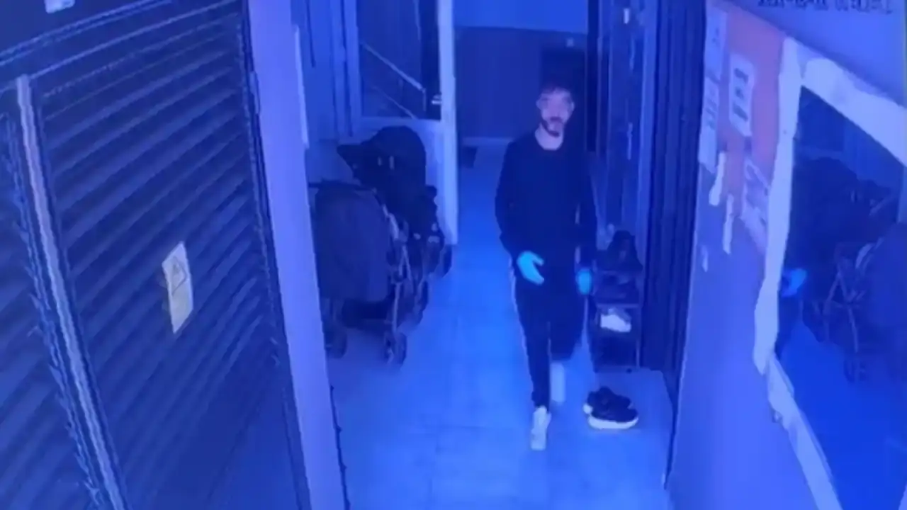 kepezde-dehset-cani-koca-hamile-esini-kursun-yagmuruna-tutup-kacti