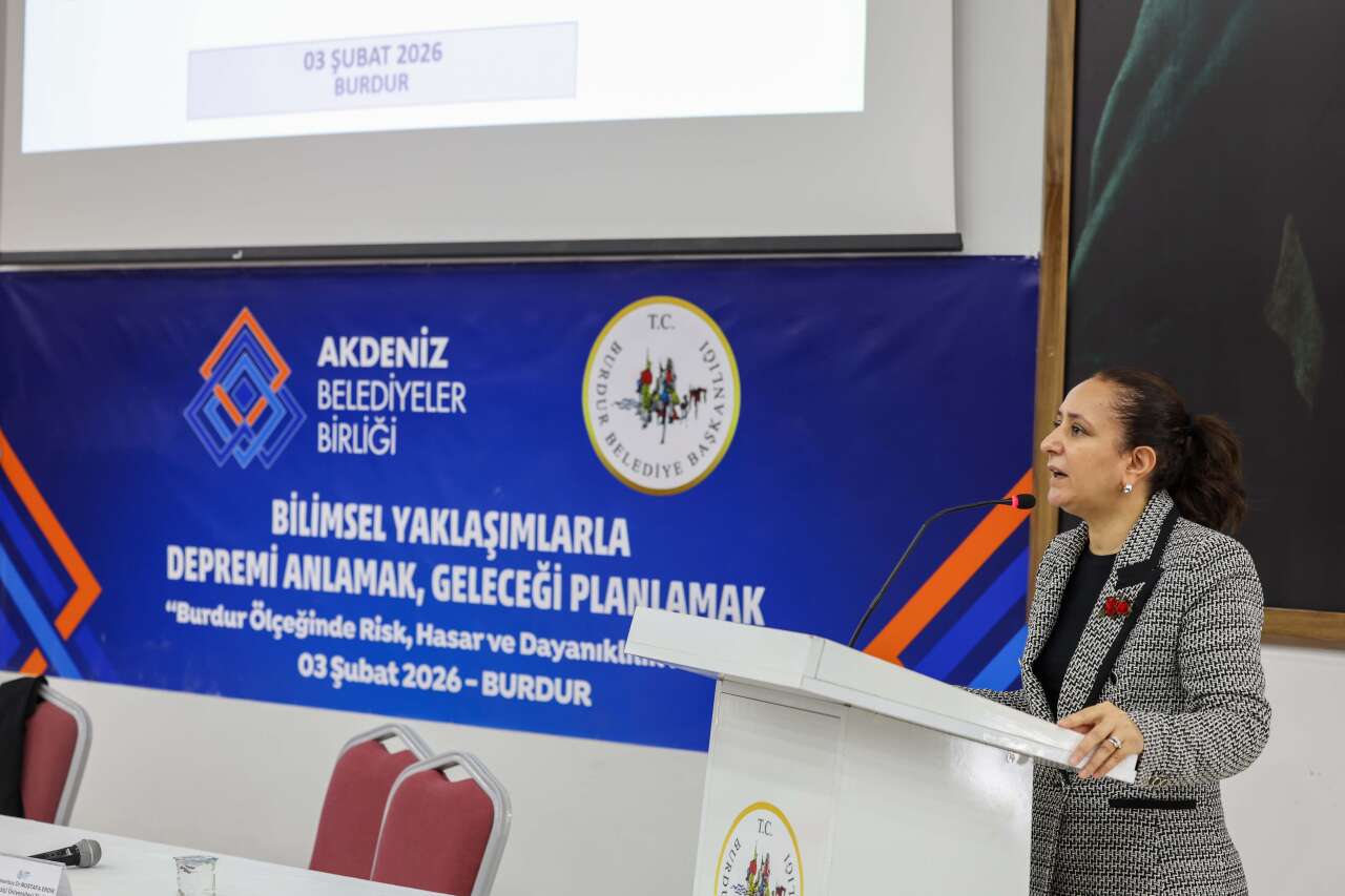 deprem-kapida-mi-akdeniz-belediyeler-birligi-burdurda-toplandi
