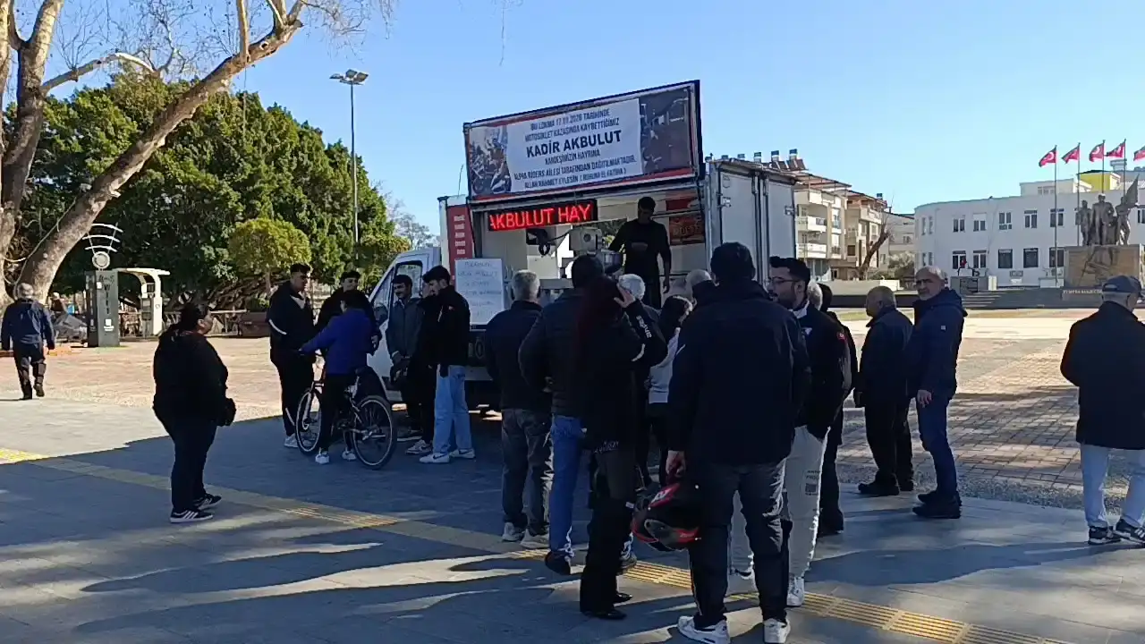 manavgattaki-kazada-yasamini-yitiren-kadir-icin-lokma-dagitildi