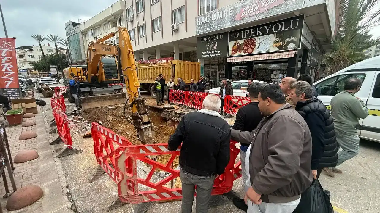 asat-kazisinda-beklenmedik-buluntular-cok-sayida-cikti