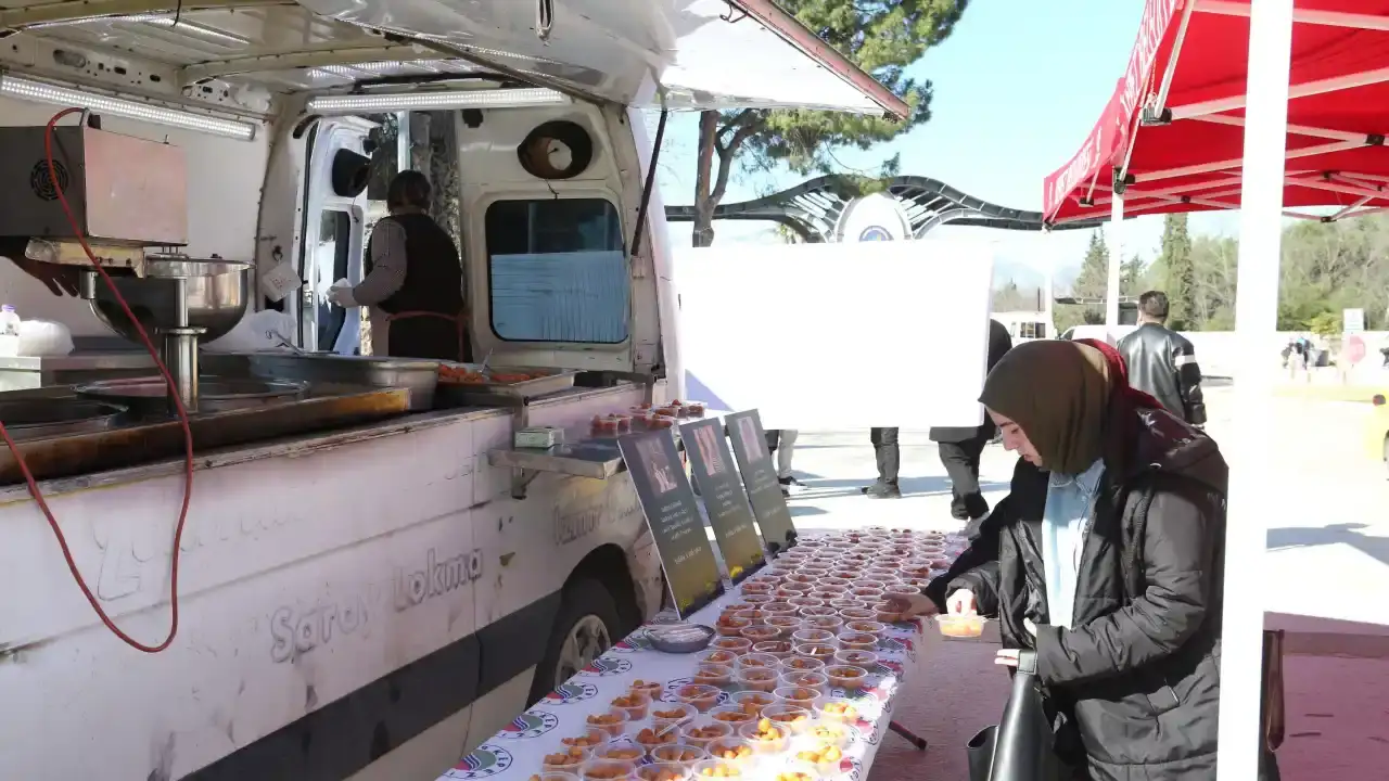 kampuste-huzunlu-veda-kazada-olen-gencler-icin-lokma-hayri