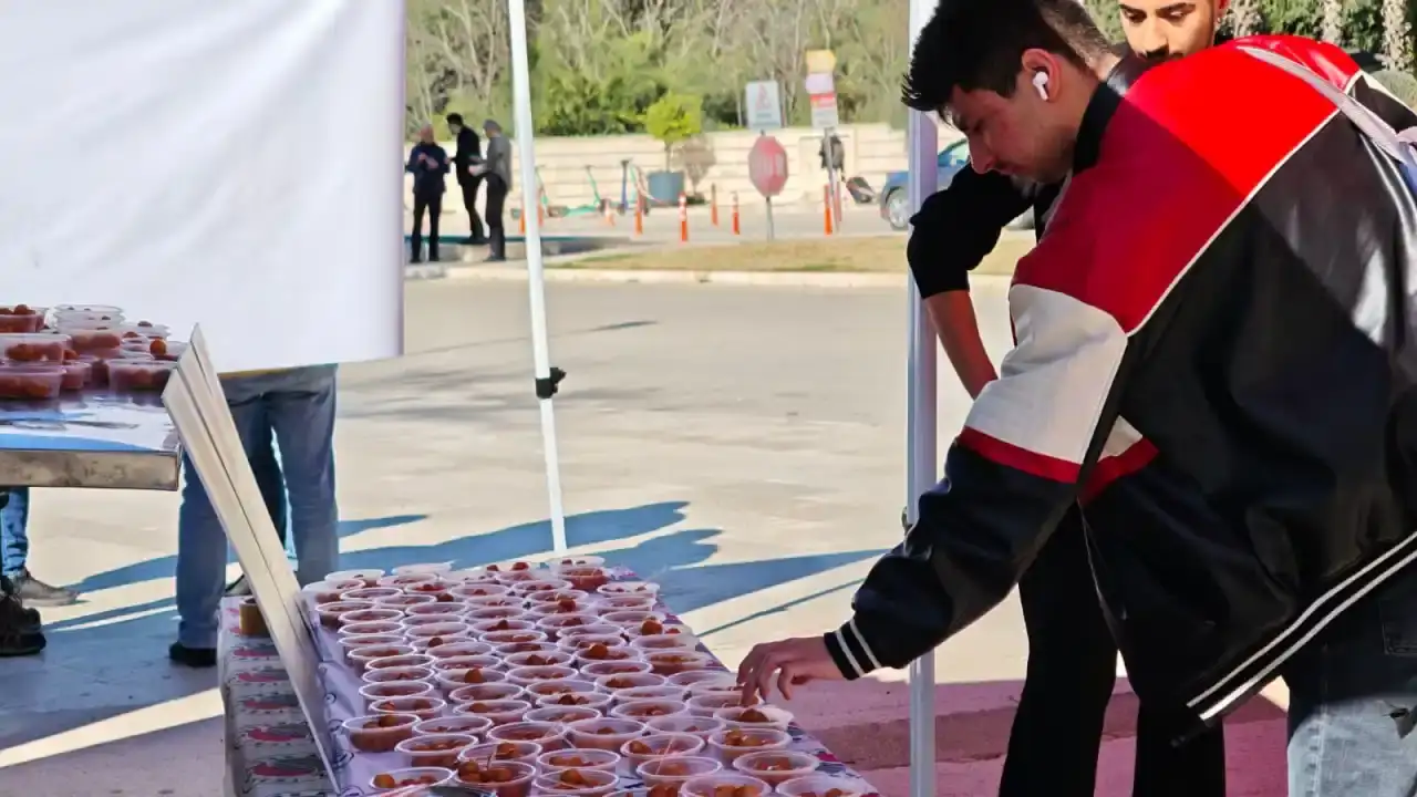 kampuste-huzunlu-veda-kazada-olen-gencler-icin-lokma-hayri