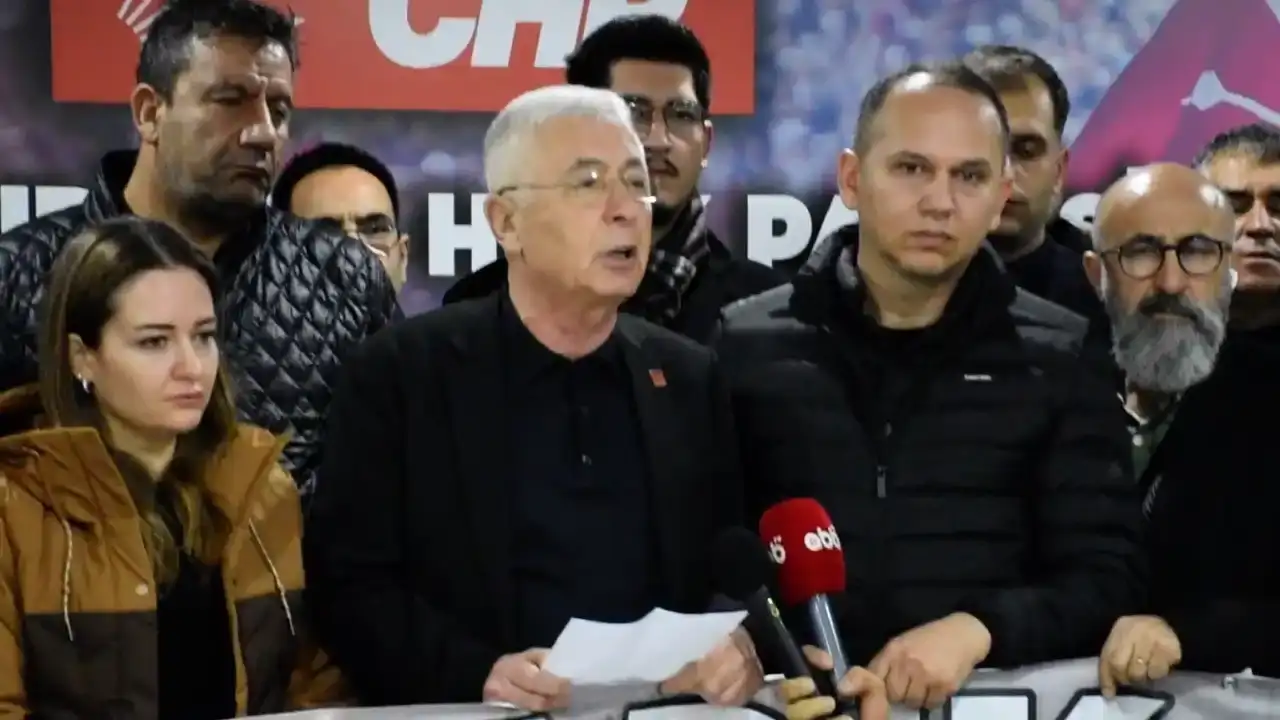 6-subat-deprem-felaketinin-3uncu-yilinda-chp-antalyadan-04