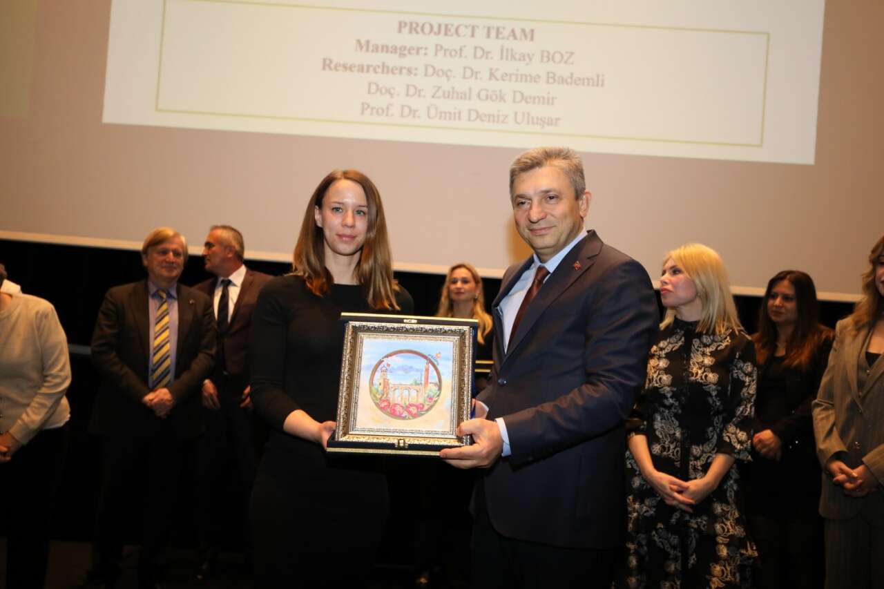 antalyadan-avrupaya-dijital-kopru