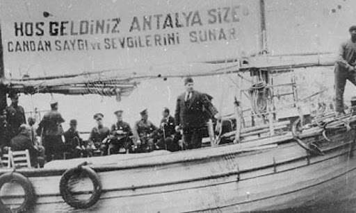 ataturk-antalya-gezisi