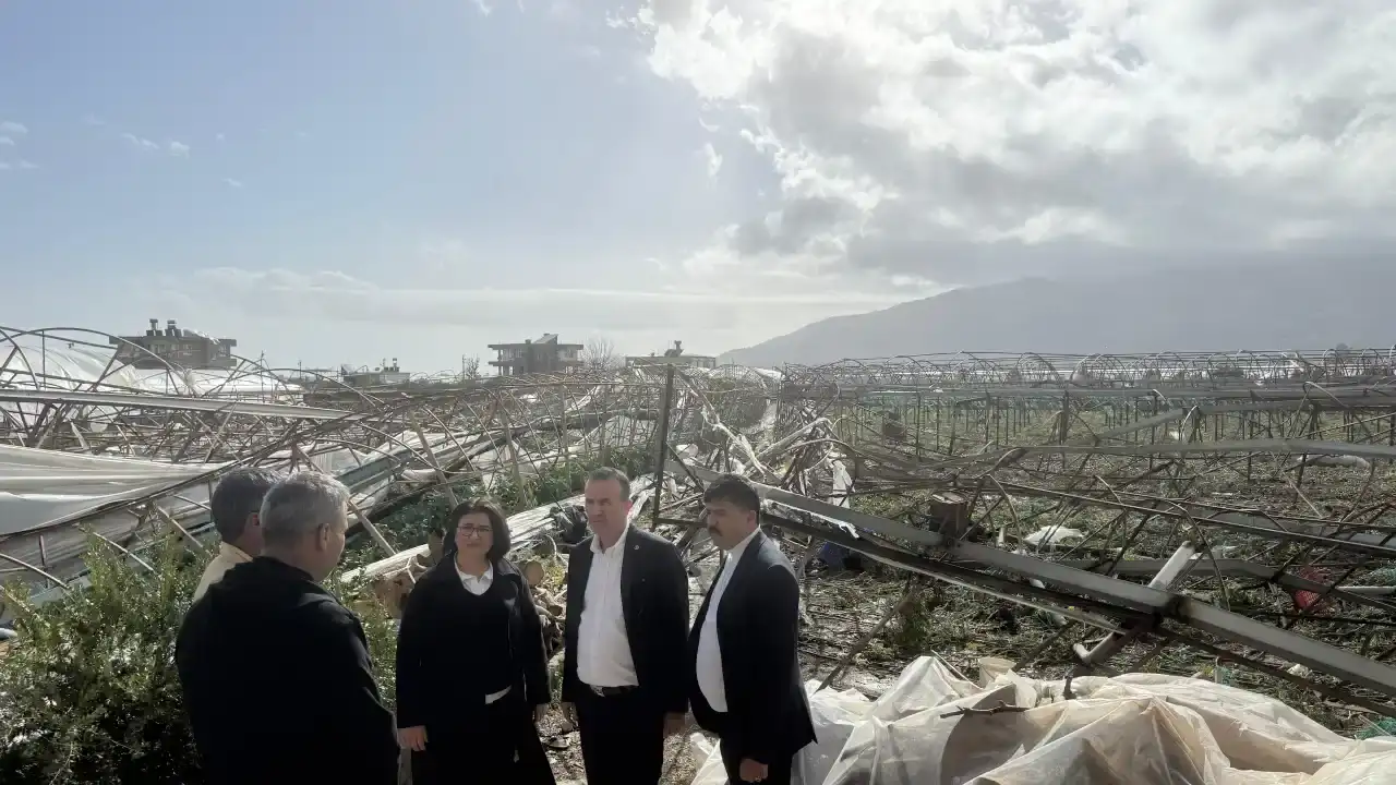 antalya-milletvekili-baskan-afet-bolgelerinde-ciftcilerle-bulustu