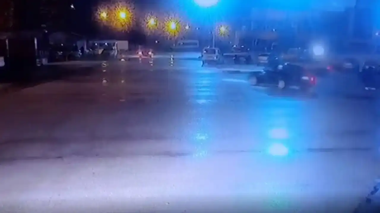 burdurda-otogarinda-yanlama-gosterisi-yapmak-istediler-ceza-yediler