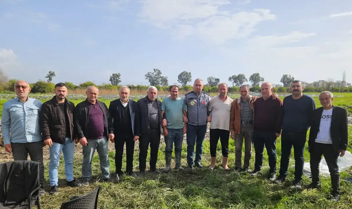 finikede-sel-kovanlari-vurdu-aricilar-buyuk-zararda