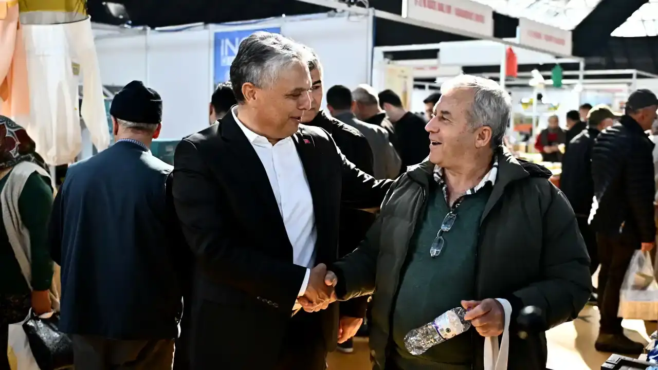 aricilarin-sesi-muratpasadan-yukseldi