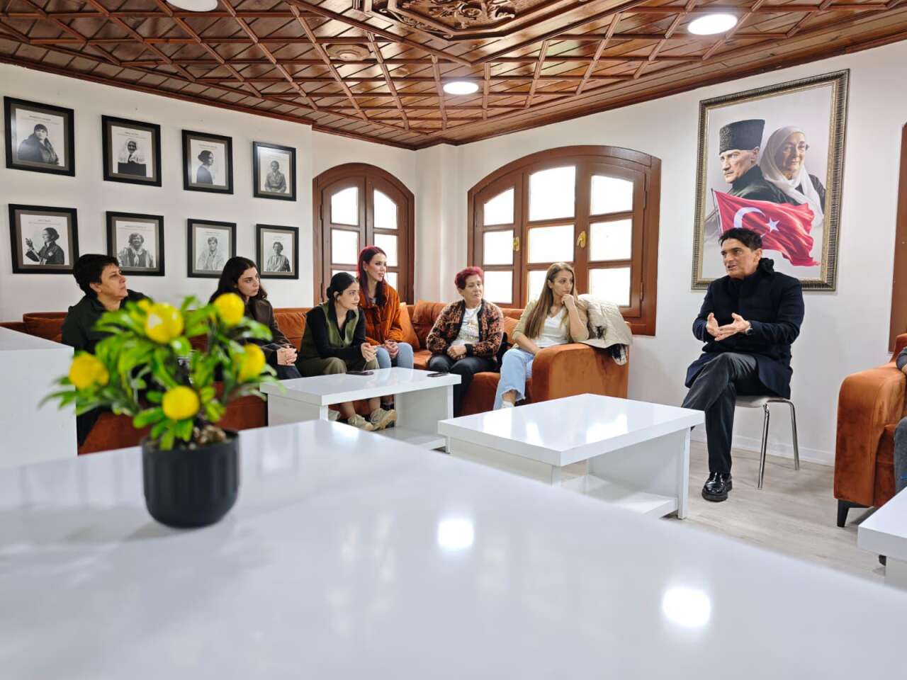 kepezde-meme-kanseri-egitimi-bulusma-noktasi-zubeyde-hanim-tesisi