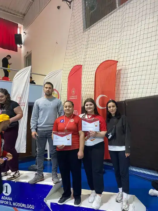 korkutelinin-bilegi-bukulmeyen-sampiyonu-ummu-gulsum-kemer-turkiye-birincisi