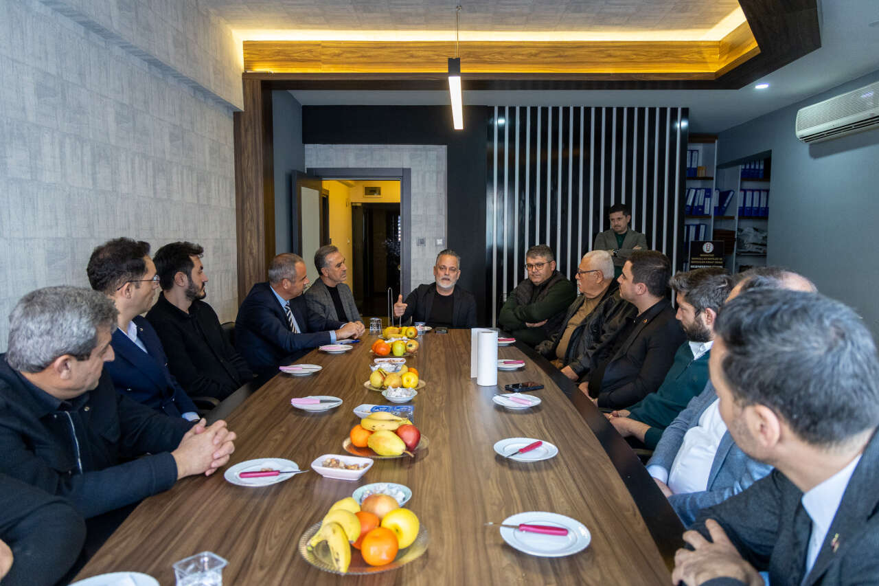 manavgat-belediye-baskan-vekili-cicekten-esnaf-odalarina-ziyaret