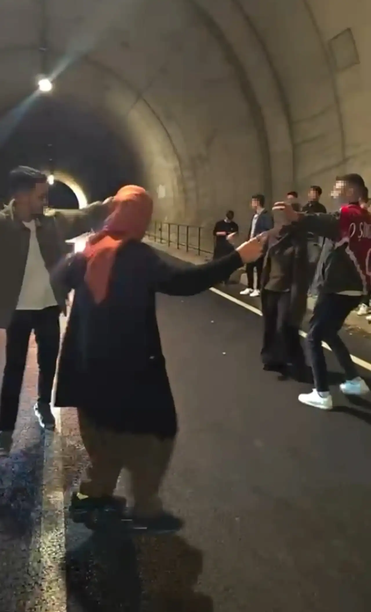 alanyanin-dim-tunelinde-asker-ugurlamanin-sonu-ceza-ile-bitti