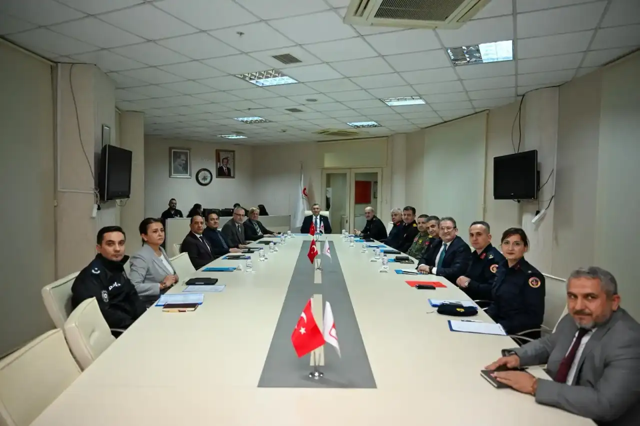 antalyada-acil-cagri-merkezinde-carpici-tablo-her-4-cagridan-biri-asilsiz