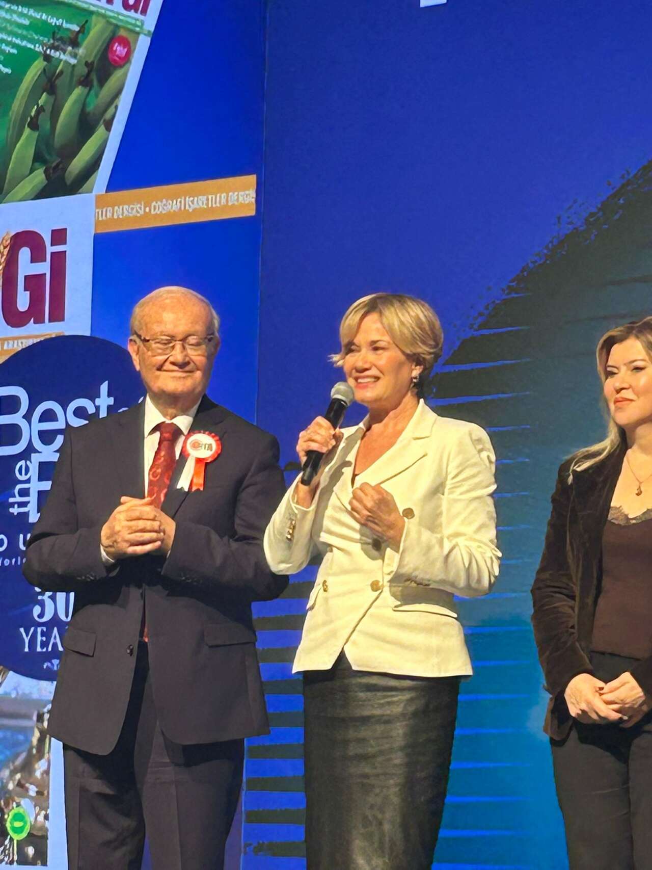 c67fb7d1-012c-4fb0-af24-f5fa54236706