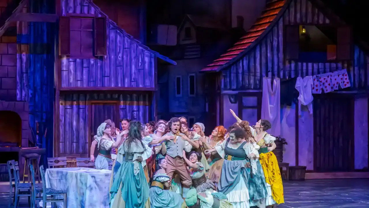 antalyanin-opera-sahnesinde-ask-iksiri