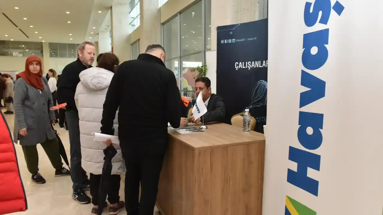 kepezde-kariyer-kapilari-gokyuzune-acildi