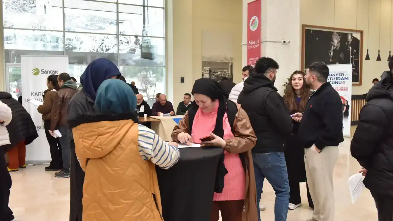 kepezde-kariyer-kapilari-gokyuzune-acildi