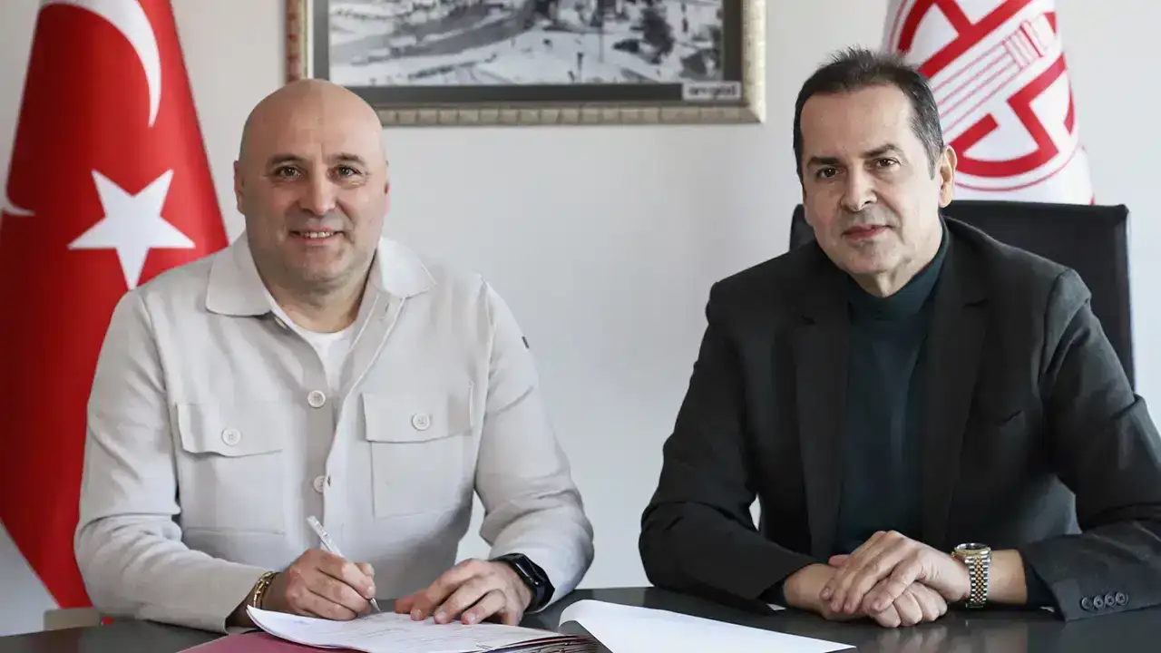 antalyasporda-inisli-cikisli-sezon-3-teknik-direktor-transfer-yasagi-ve-zorlu-5-mac