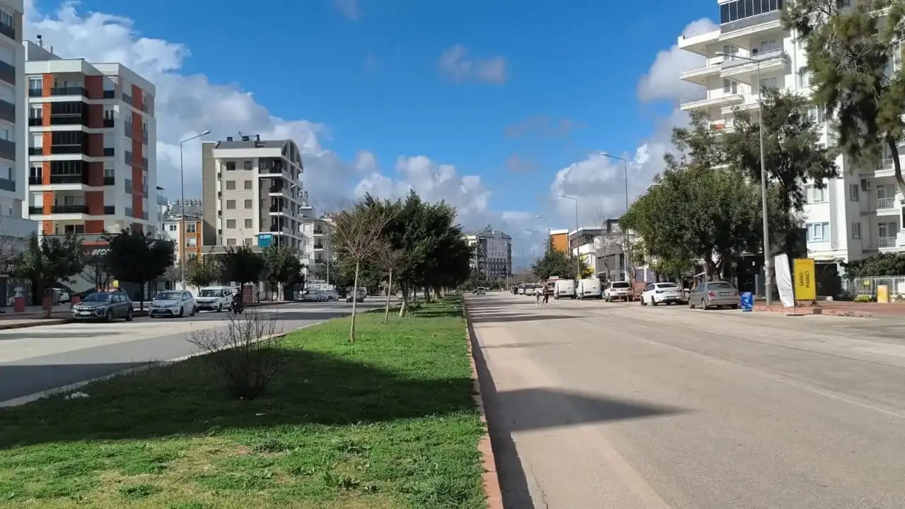 antalyada-dehset-gibi-olay-yardim-beklerken-canindan-oldu