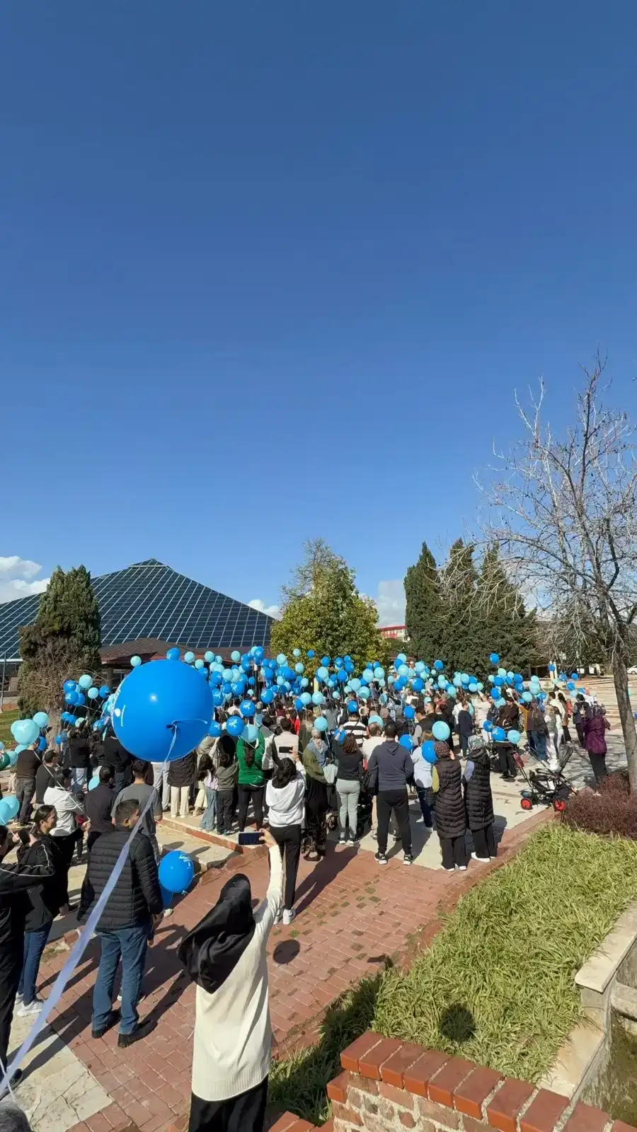 atlas-ege-icin-kritik-yolculuk-basliyor-tedavi-icin-dubaiye-gidiyor