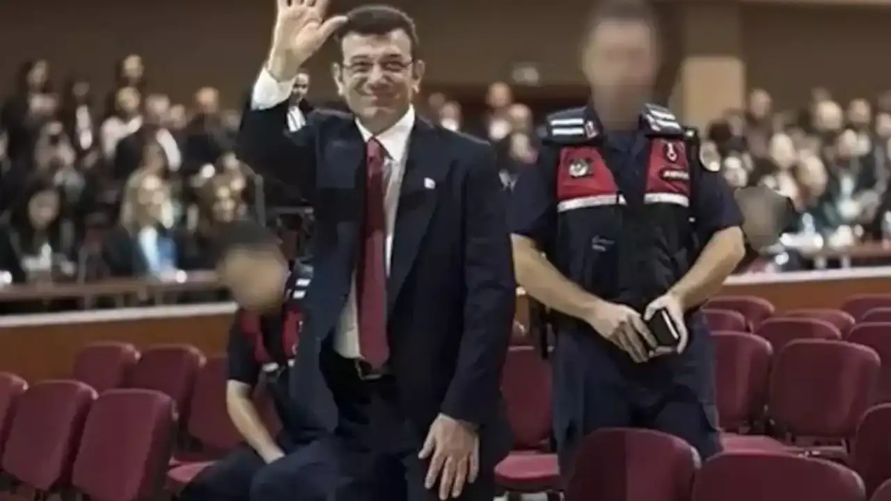 imamoglu-diploma-davasinda-hakim-karsisinda-cop-bir-iddianameyle-buradayiz