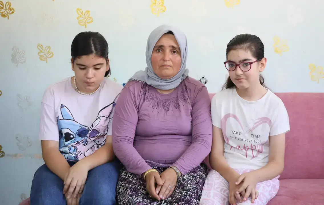 otizmli-muhammetin-antalya-disina-sevki-aileyi-caresiz-birakti