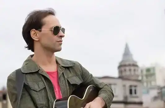 unluler-dunyasinda-yeni-operasyon-pek-cok-isim-gozaltinda